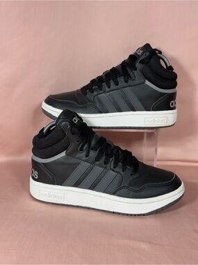 adidas Big Kids' Hoops Mid Top Black Basketball Shoes Size 5.5